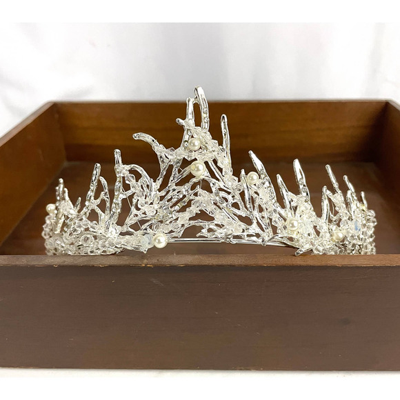 Clear Rhinestone Pearl Bead Silver Tone Metal Bridal Tiara Crown NEW - Picture 1 of 16